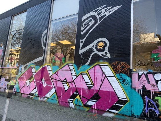 دیوارهای ونکوور در تسخیر گرافیتی