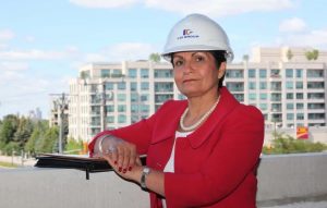 ژینا (پروانه) کدی جزو زنان موفق