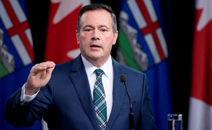 جیسون کنی نخست وزیر آلبرتا