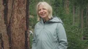 بوم‌‌شناس مشهور کانادایی سوزان سیمارد