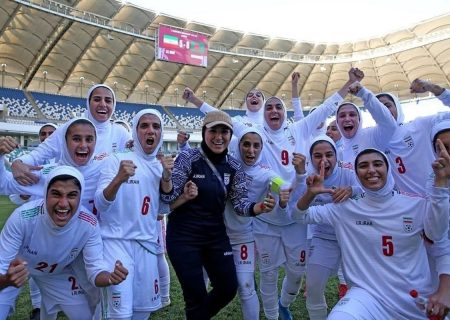 تیم ملی فوتبال زنان ایران الهام‌بخش ورزشکاران است