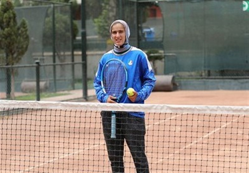 دختر تنیس‌باز ایرانی