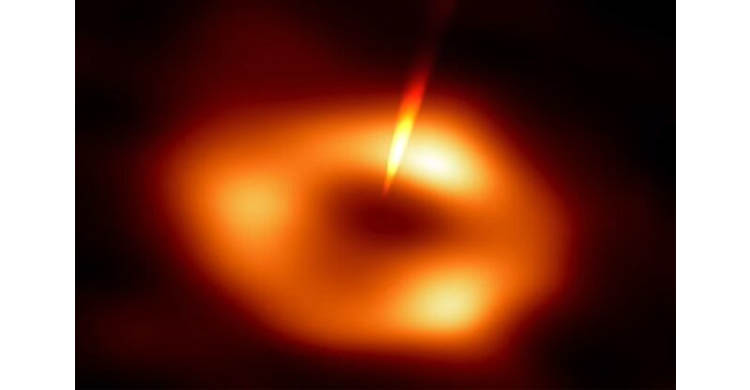 تصویر سیاهچاله